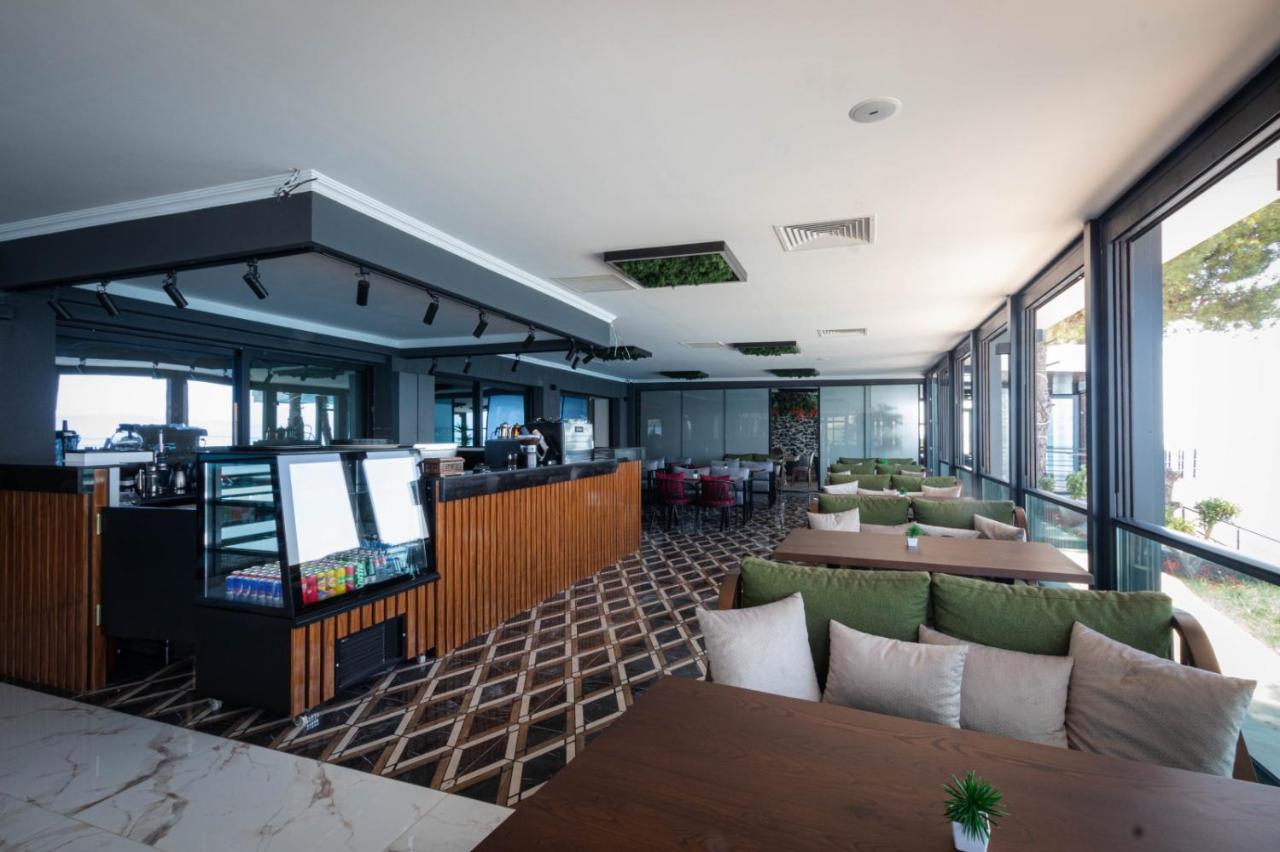 סינופ Vira Otel Suites מראה חיצוני תמונה