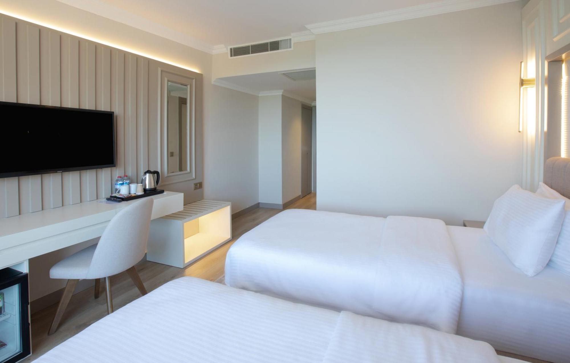 סינופ Vira Otel Suites מראה חיצוני תמונה