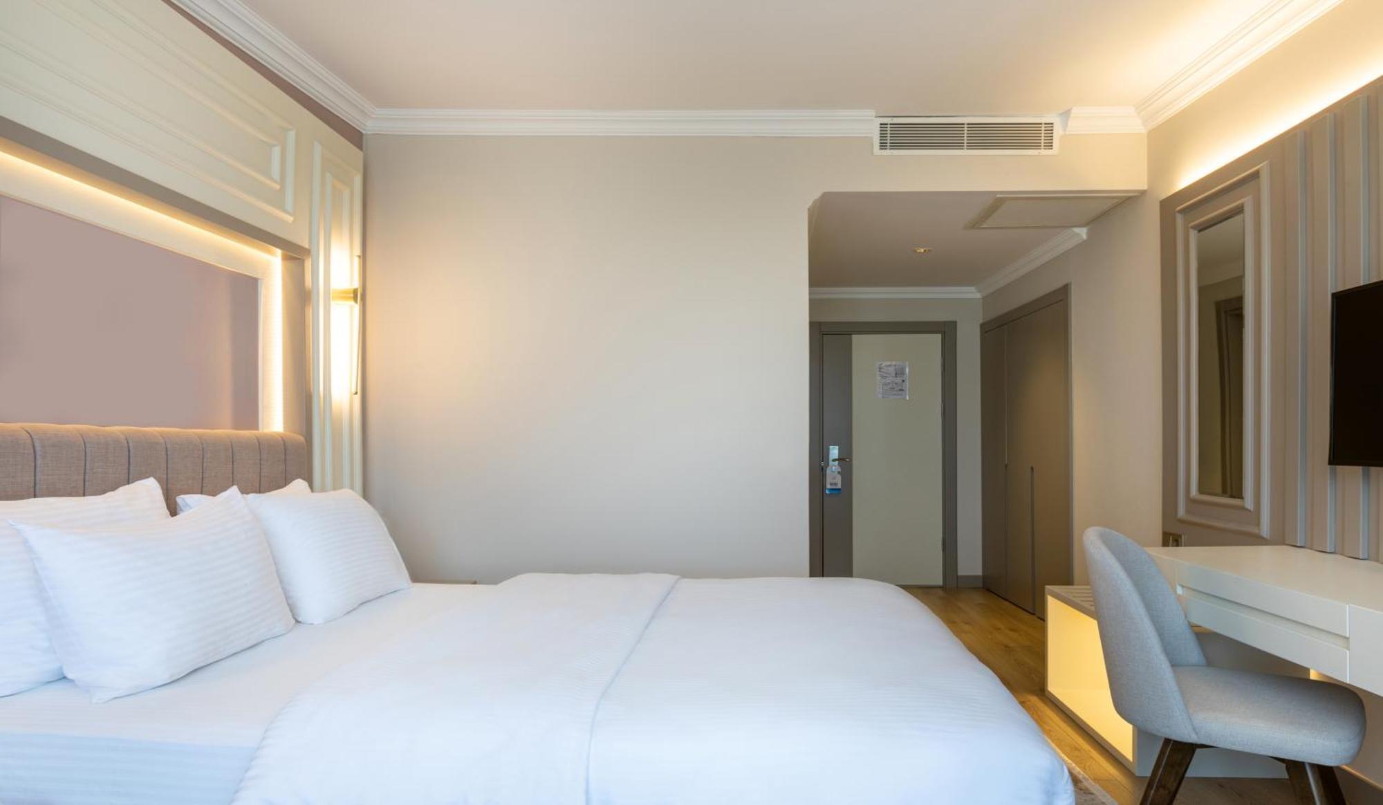 סינופ Vira Otel Suites מראה חיצוני תמונה
