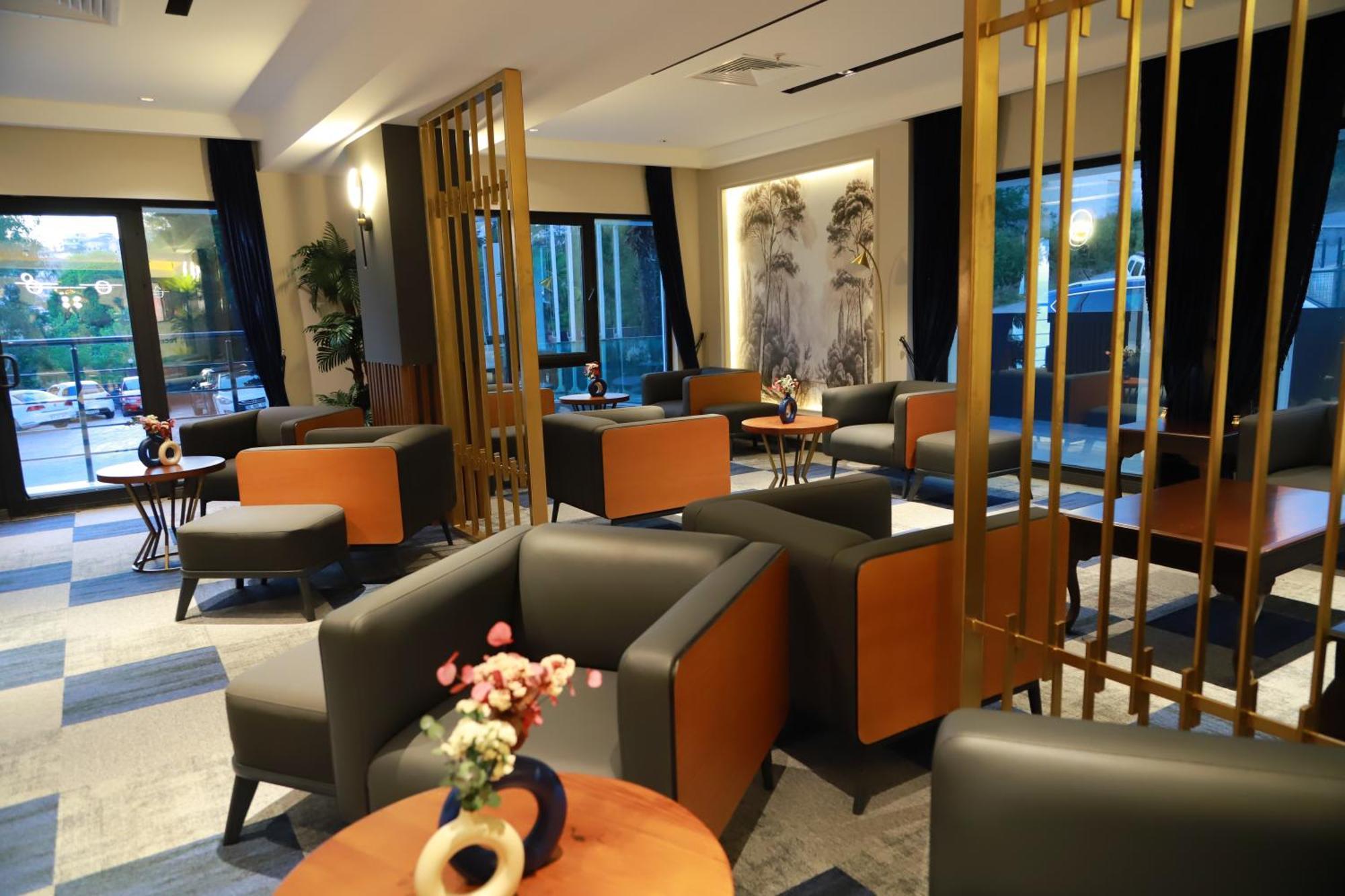 סינופ Vira Otel Suites מראה חיצוני תמונה