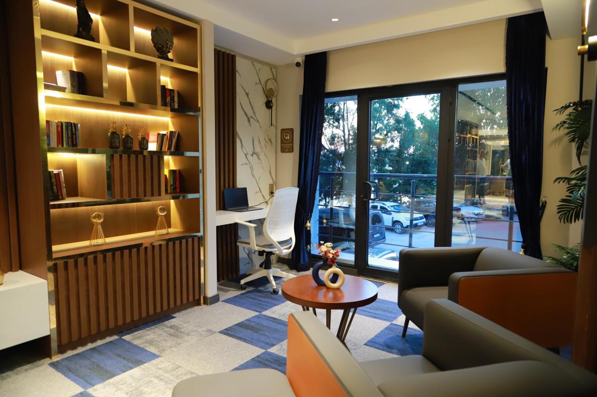 סינופ Vira Otel Suites מראה חיצוני תמונה